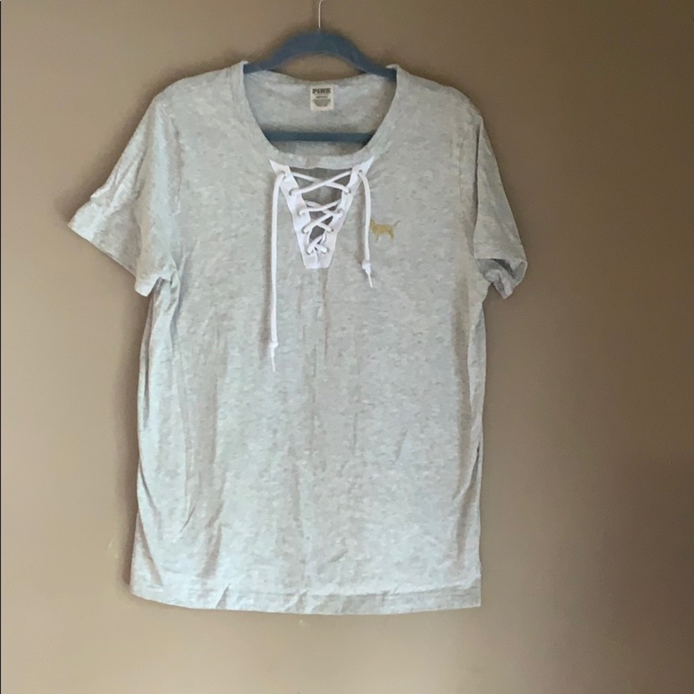 EUC Victoria’s Secret lace up tee, gray size L